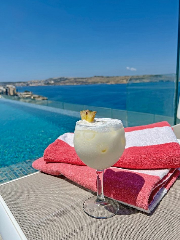 Seaview Hotel