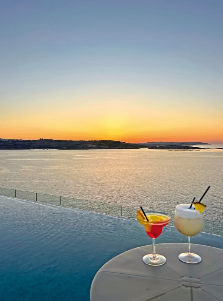 Seaview Hotel