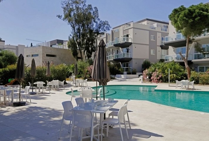 Urban Valley Resort & Spa