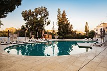 Urban Valley Resort & Spa