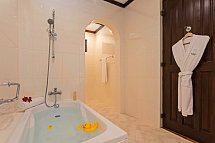 Bandos Maldives - Beispiel Bad Deluxe Beachfront (Zimmercodierung UD1)