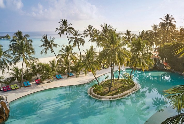 Villa Park Sun Island
