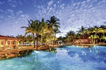 Mauricia Beachcomber Resort & Spa