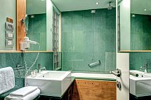 Towers Hotel Stabiae Sorrento Coast - Beispiel Bad Doppelzimmer (Zimmercodierung DB1)