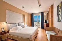 Towers Hotel Stabiae Sorrento Coast - Wohnbeispiel Doppelzimmer Meerblick (Zimmercodierung D1M)
