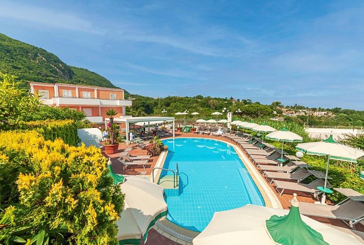 Terme La Pergola & Villa Flavio