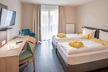 Sonnenhotel Bayerischer Hof - Wonbeispiel Doppelzimmer Standard (Zimmercodierungen DG1 & EC2)