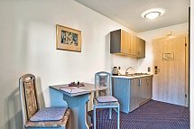 Das Arber-Hotel am Rothbach - Wohnbeispiel Familienzimmer (Zimmercodierung FB1)