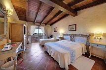 Colonna Resort - Wohnbeispiel Doppelzimmer seitl. Meerblick