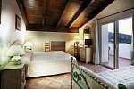 Colonna Beach Hotel
