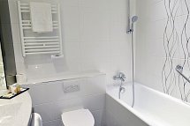 Hotel du Pré - Wohnbeispiel Doppelzimmer (Zimmercodierung DB1)