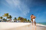 BlueBay Grand Esmeralda