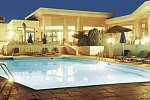 Natura Beach Hotel & Villas