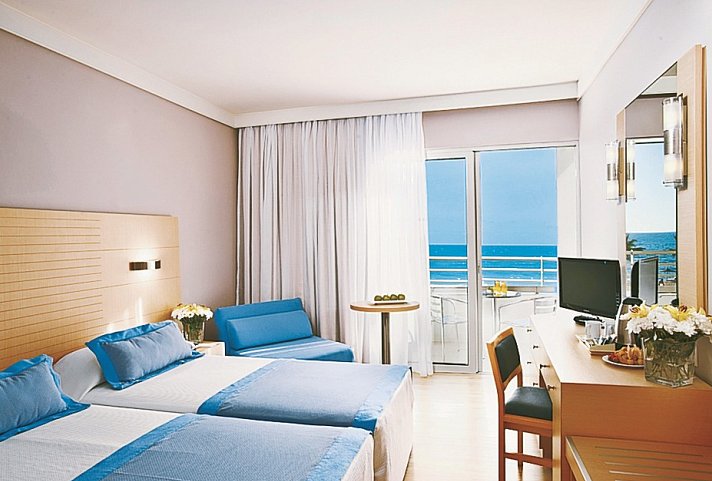 Louis Ledra Beach - Wohnbeispiel Doppelzimmer Meerblick (Zimmercodierung DBM)