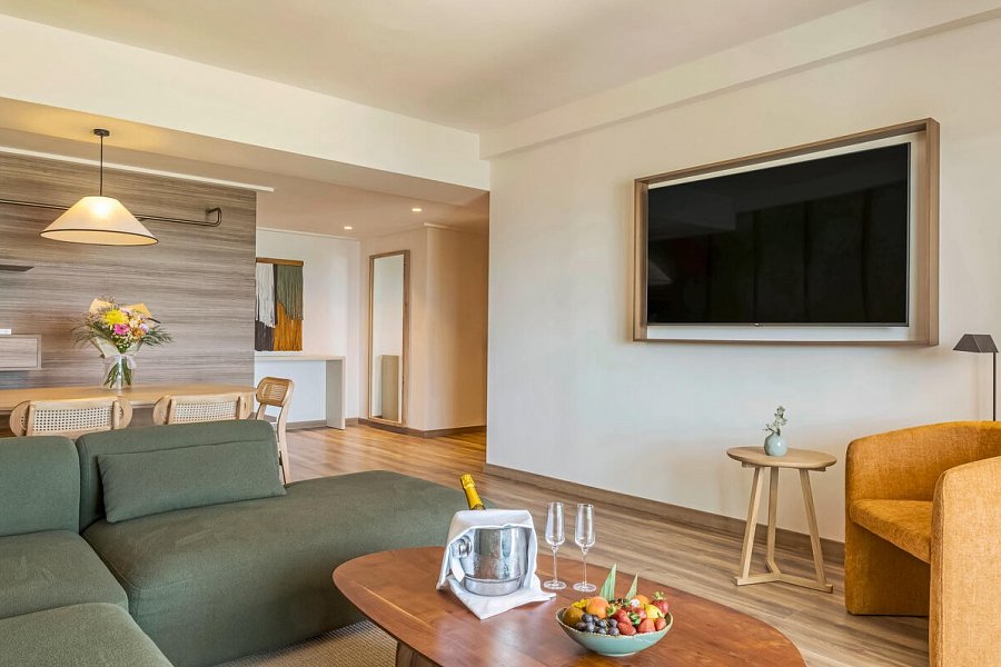 Sarena de Muro Resort Mallorca, part of Destination by Hyatt - Wohnbeispiel Suite fronatler Meerblick (Zimmercodierung WBM)