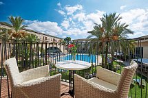 Grupotel Playa de Palma Suites & Spa - Beispiel Balkon Suite Poolblick (Zimmercodierung WBP)