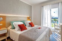 VIVA Blue & Spa - Wohnbeispiel Appartement 1 Schlafzimmer mit privatem Garten und Pool Selection Club (Zimmercodierung ANQ)