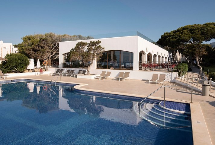 Alua Suites Las Rocas