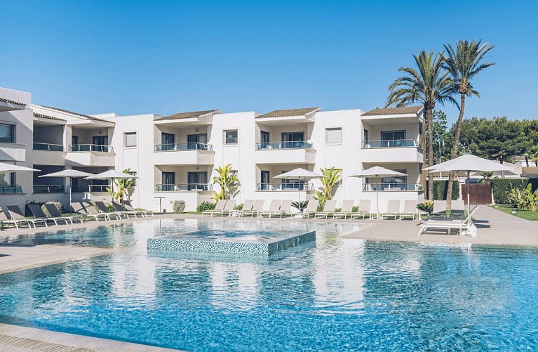 Iberostar Selection Playa de Muro Village