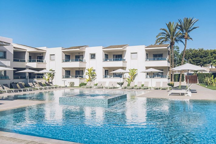 Iberostar Selection Playa de Muro Village