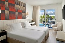H10 Casa del Mar - Wohnbeispiel Doppelzimmer Poolblick (Zimmercodierungen D1P & D2P)