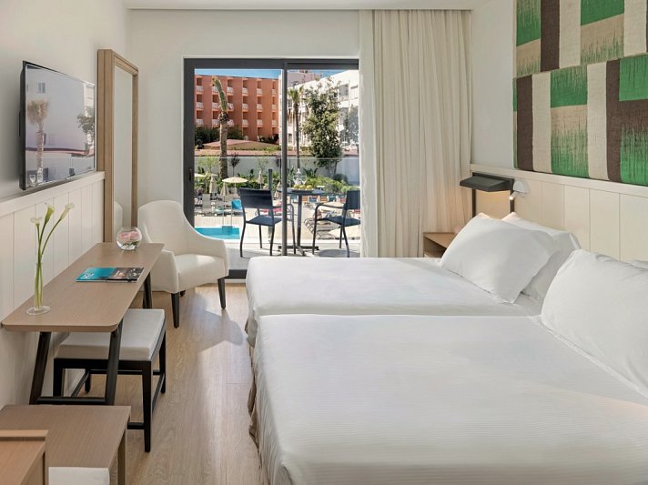 H10 Casa del Mar