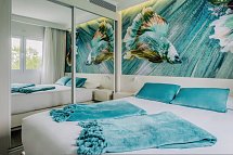 Iberostar Waves Alcudia Park - Wohnbeispiel Familienzimmer (Zimmercodierungen FB1, FB2, FE1, FE2, F1P, F2P, F1N, F2N, F1M, F2M, FS1 & FS2)
