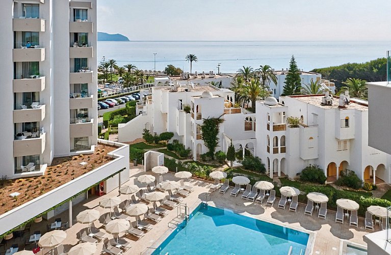 Hipotels Bahía Grande