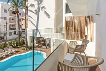 HM Alma Beach - Beispiel Balkon Doppelzimmer (Zimmercodierungen DB2 & DB3)