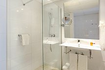 JS Palma Stay - Beispiel Bad Doppelzimmer (Zimmercodierung DB1)