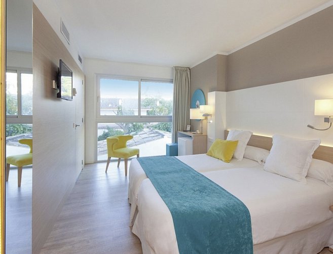 JS Palma Stay - Wohnbeispiel Doppelzimmer Meerblick (Zimmercodierung DBM)