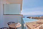 Universal Hotel Perla