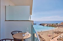 Universal Hotel Perla - Beispiel Balkon (Zimmercodierung DBN)