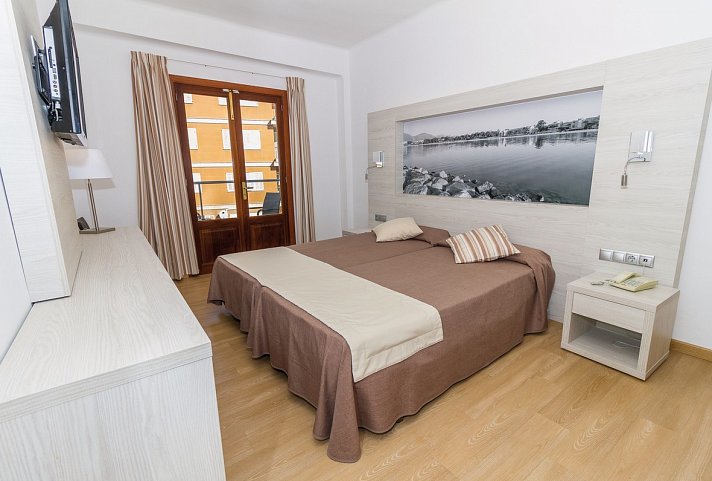 Eix Alcudia - Wohnbeispiel Doppelzimmer (Zimmercodierungen DB1 & DB2)