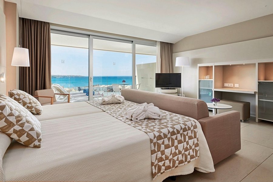 Hipotels Gran Playa de Palma - Wohnbeispiel Juniorsuite Meerblick (Zimmercodierung JBM)