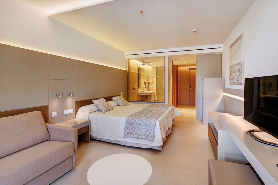 Hipotels Gran Playa de Palma - Wohnbeispiel Juniorsuite Meerblick (Zimmercodierung JBM)