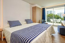 Hipotels Bahía Cala Millor - Wohnbeispiel Doppelzimmer (Zimmercodierungen DBN, D1M, DE1, DBP & D2M)