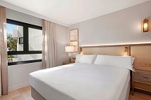 Hilton Mallorca Galatzó - Wohnbeispiel Familiensuite Kingsize Bett (Zimmercodierung WB2)