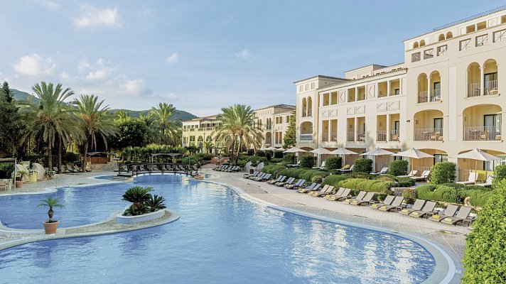 The Camp de Mar Hotel & Resort