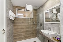 Na Taconera Sport & Relax - Beispiel Bad (Zimmercodierungen DE1, DB1, DB2, DR1 & DBM)