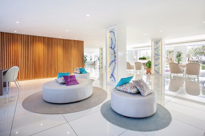 Grupotel Maritimo