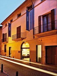Santa Clara Urban & Spa