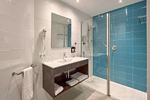 Universal Aparthotel Elisa - Beispiel Bad (Zimmercodierung SM1)