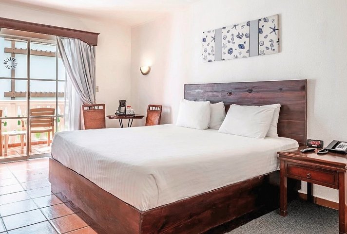 Marien Puerto Plata - Wohnbeispiel Deluxe Gardenview Adult Only (Zimmercodierung U1G)