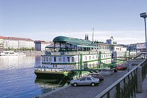 Botel Admiral