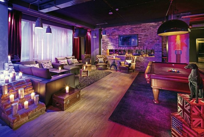 Hotel PULSE8