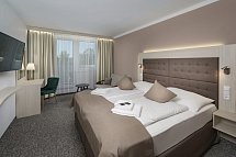 Wellness Hotel Astra - Wohnbeispiel Doppelzimmer Comfort mit Balkon (Zimmercodierung DF1)