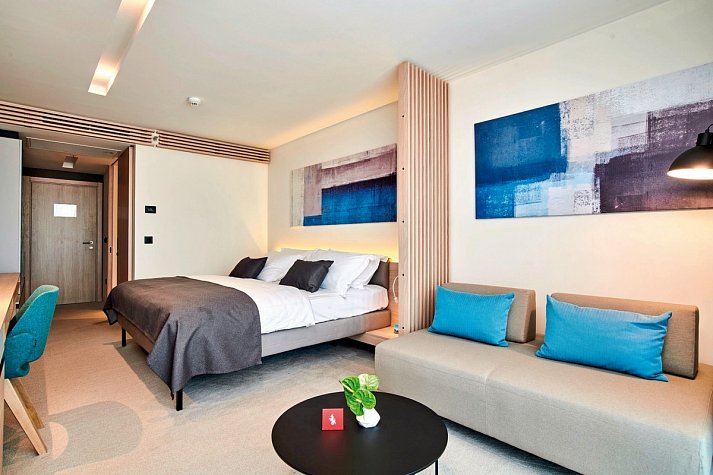 Hotel Park & Garden Suites Park Plava Laguna - Wohnbeispiel Familienzimmer Meerblick (Zimmercodierung FBM)