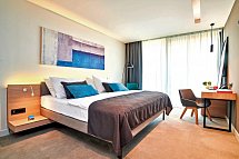 Hotel Park & Garden Suites Park Plava Laguna - Wohnbeispiel Familienzimmer Komfort Meerseite (Zimmercodierung FFC)