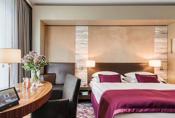 Dorint Hotel am Heumarkt Köln - Wohnbeispiel Doppelzimmer Standard (Zimmercodierung DG1)